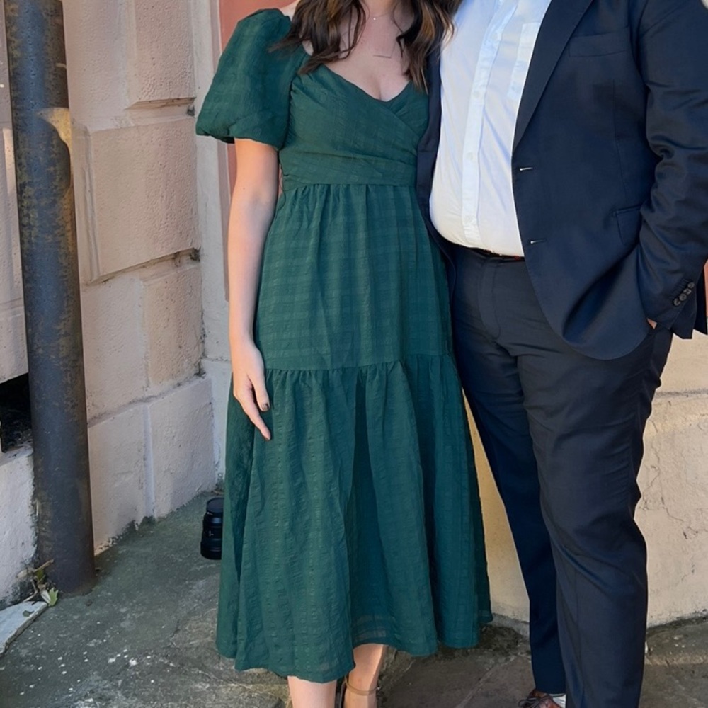 ASTR - Green Puff Sleeve Midi Dress